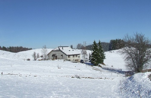 Septmoncel les Molunes Wohnung | Apartment in alpine farmhouse, close to ski slopes and hiking trails