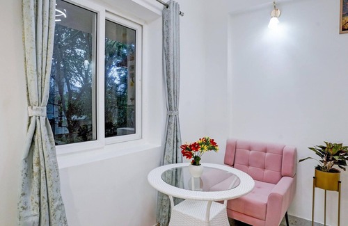 Marna Wohnung | Apartment in Goa Near Stunning Beaches