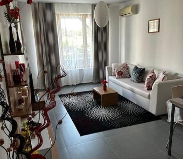 Budjaka Wohnung | Apartment in Paradise View complex