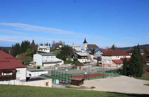Premanon Wohnung | Wohnung in Prémanon, Station Les Rousses, Jura