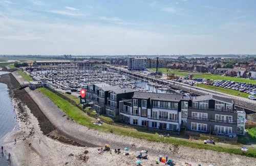 Sint-Annaland Wohnung | Apartment in Sint-Annaland by Oosterschelde