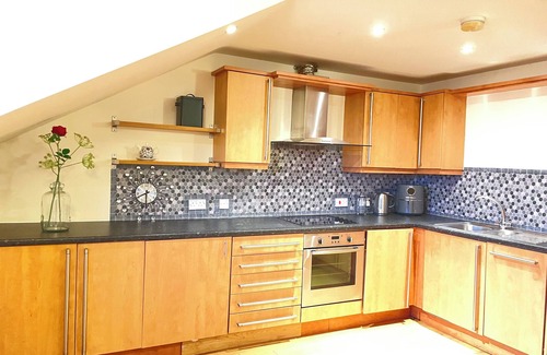 Swinton Wohnung | Apartment in Swinton with Free Parking– Sleeps 4