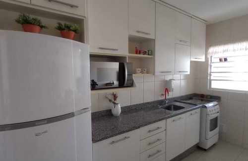 Trindade Wohnung | Apartment in the center of Floripa Island.
