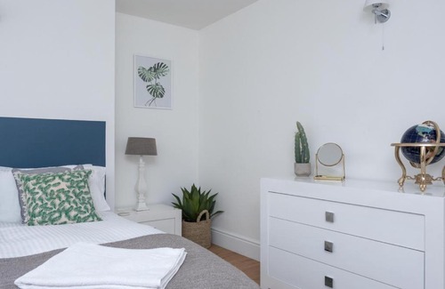 Cheltenham Wohnung | Apartment in the heart of Cheltenham