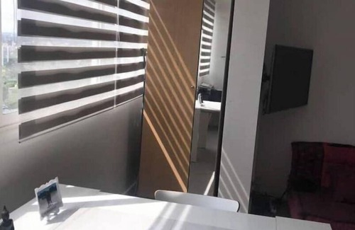 Mont-Mesly Wohnung | Apartment just outside Paris