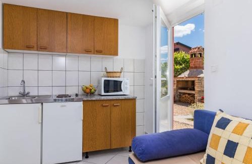 Nova Vas Wohnung | Apartment Koštro-2 by Interhome