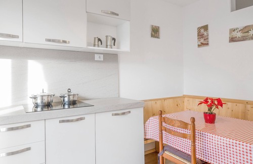 Valdaora di Sopra Wohnung | Ferienwohnung "Kruma - Gsail 1" mit Bergblick, WLAN und Balkon