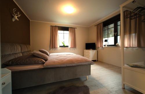 Oranienbaum Wohnung | Apartment Leopold
