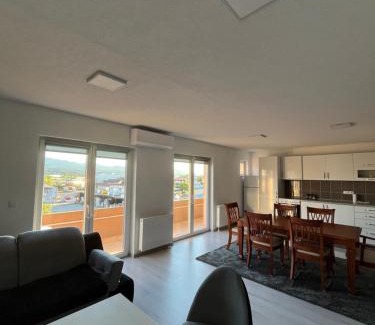 Tuzla Canton Wohnung | Apartment M&S Gračanica