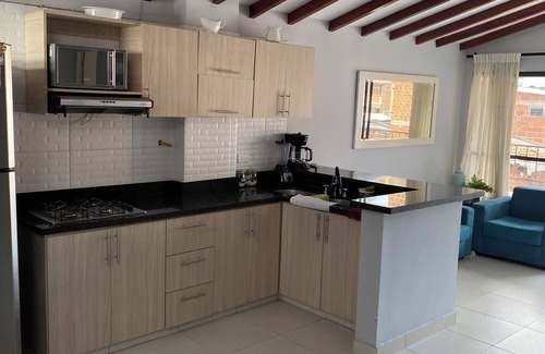 Itagui Wohnung | Apartment near the subway and the viva envigado shopping center.