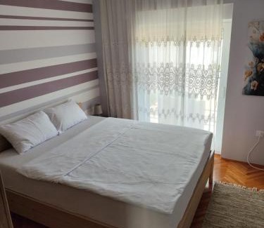Bijela Wohnung | Apartment Nibim