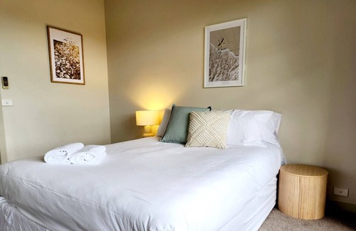 Shepparton South Wohnung | Apartment No 2 · Central Shepparton Apartment great view of lake