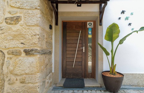 Melgaco Wohnung | Apartment 'Palheiro' with Lake View, Wi-Fi and Air Conditioning