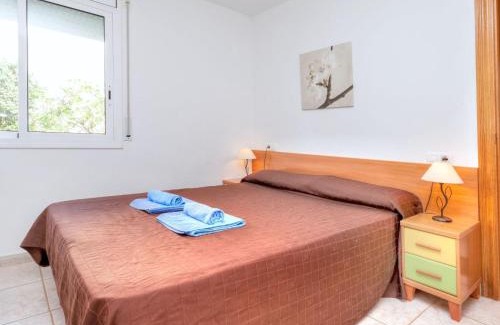 Llanca Wohnung | Apartment Palmiers I-2 by Interhome