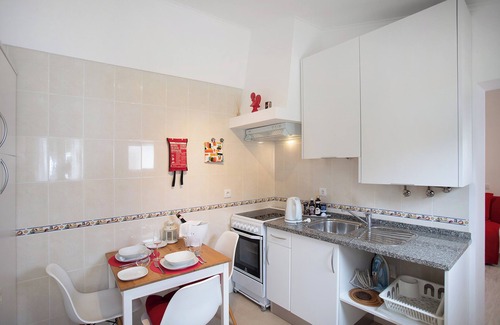 Banzao Wohnung | Ferienwohnung 'Páteo Da Várzea 5' mit Gemeinschaftsgarten und WLAN