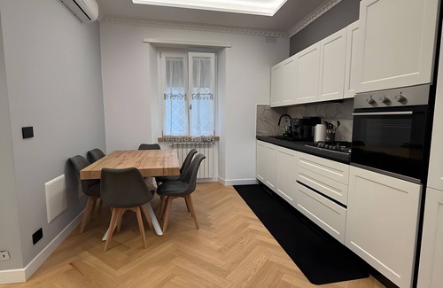 Setteville Wohnung | Apartment 'Relax House' with Private Garden, Wi-Fi and Air Conditioning