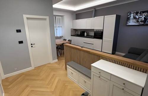 Setteville Wohnung | Apartment 'Relax House' with Private Garden, Wi-Fi and Air Conditioning