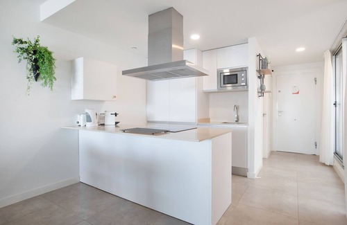 Torrequebrada Wohnung | Ferienwohnung 'Seaview Alba' mit Meerblick, Wi-Fi und Klimaanlage