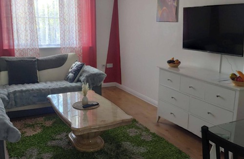 Chadwell Wohnung | Captivating 3-Bed Apartment in Romford