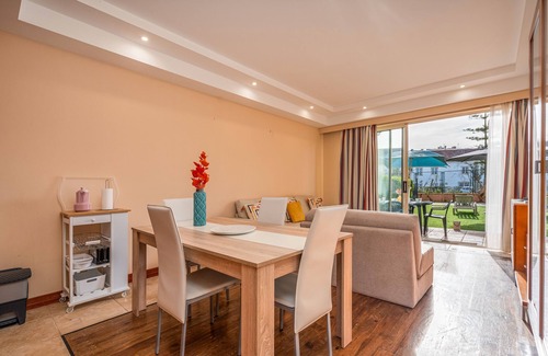 Estombar Wohnung | Ferienwohnung 'Soeiro' mit Gemeinschaftspool, Wi-Fi und Klimaanlage