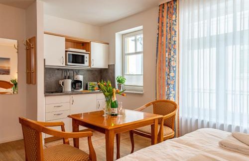 Sellin Wohnung | Apartment Stolzenfels-1 by Interhome