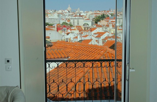 Misericordia Wohnung | BLICK ÜBER LISSABON - Appartement im Herzen der Lissabonner Altstadt, in Santa Catarina
