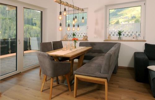 Tux Wohnung | Apartment Wanglblick by Interhome