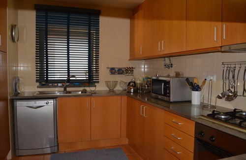 Telheiro Wohnung | WOHNUNG MIT 2 SCHLAFZIMMER, 2 BADEZIMMER, WIFI, SCHWIMMBAD UND 2 TENNISPLATZ