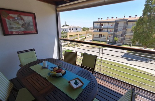 Telheiro Wohnung | WOHNUNG MIT 2 SCHLAFZIMMER, 2 BADEZIMMER, WIFI, SCHWIMMBAD UND 2 TENNISPLATZ