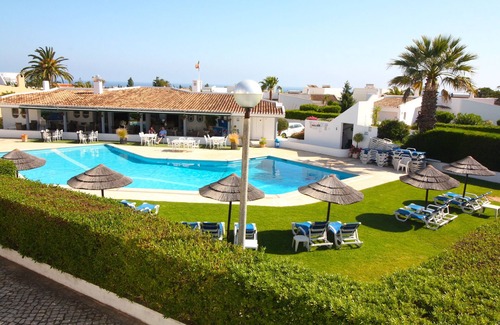Mato Serrao Wohnung | Apartment mit Gemeinschaftspool zu Fuß zum Strand, Stadtzentrum