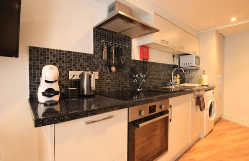 Yeovil Wohnung | Apartment-Ensuite Dusche-Gartenblick