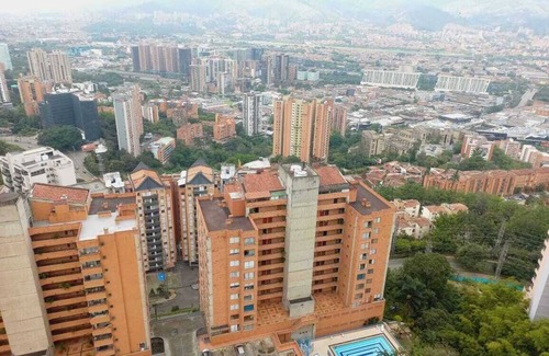 Buenos Aires Wohnung | Apartment with heated pool in the village, close to the tourist sites.