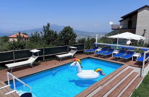 Piazza-Tralia-Pendolo Wohnung | Ferienwohnung mit atemberaubendem Ausblick auf den "Golfo di Napoli"