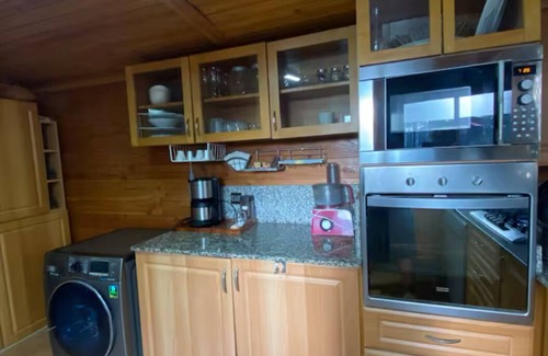 Ain Chock Wohnung | Apartment with private garden good location in California. Parking available