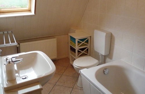 Rodlin Wohnung | Ferienwohnung mit Terrasse, Seeblick und Naturnähe für 4 (max.6) Personen