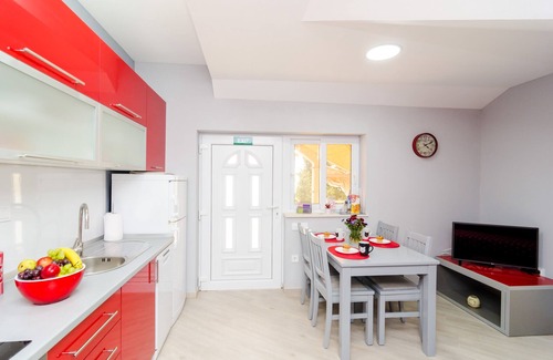 Banici Wohnung | Apartments Donita - Komfort Apartment mit 2 Schlafzimmern, Balkon und Meerblick