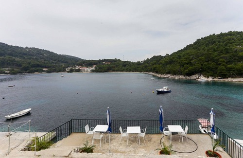 Saplunara Wohnung | Apartments Posta - Deluxe One-Bedroom Apartment with Balcony and Sea View - Apartman 8