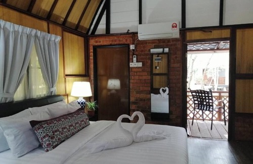 Kuala Teriang Resort | Api-Api Eco Resort