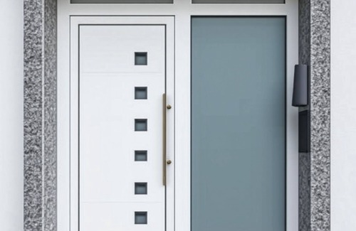 Wildflecken Haus | Apollo Ferienwohnung - Zentralgelegene moderne Wohnung für Reisende & Familien..