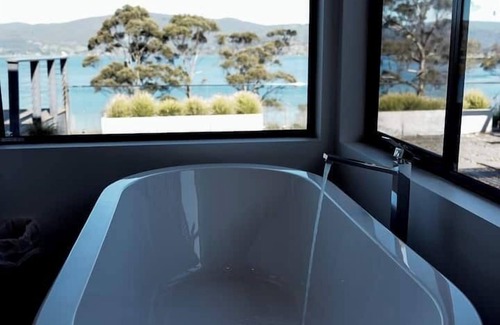 North Bruny Haus | Apollo's Rest Home Away