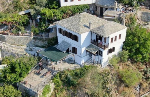 Makrynitsa Haus | Apostolias Mansion in Makrinitsa