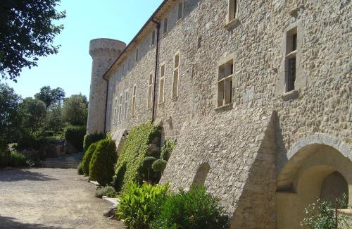 Argelliers Wohnung | Appart 4 chambres dans château