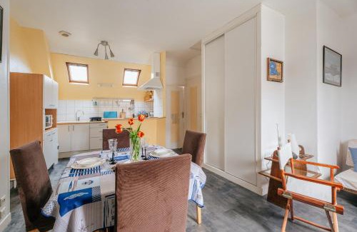 Cancale Wohnung | Appart Cancale Centre-ville - Mer