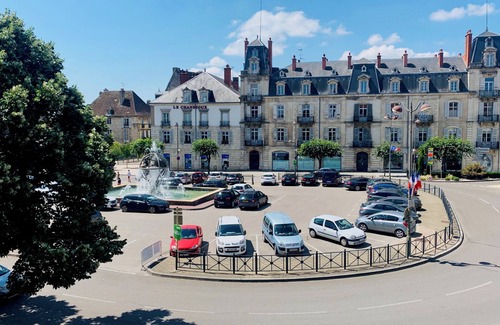 Dole Wohnung | Appart Le Gatsby Coeur Centre Ville - Wi-fi- Sauna