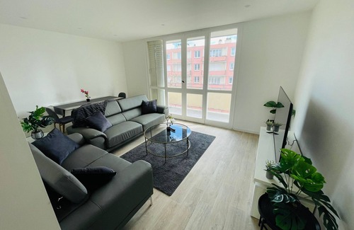 Bas du Mont-Mesly Wohnung | Appart Spacieux - Porte Italie - Créteil 8 Pers
