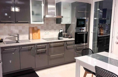 Vitry-sur-Seine Wohnung | Appart vue 360°, Paris, Parking