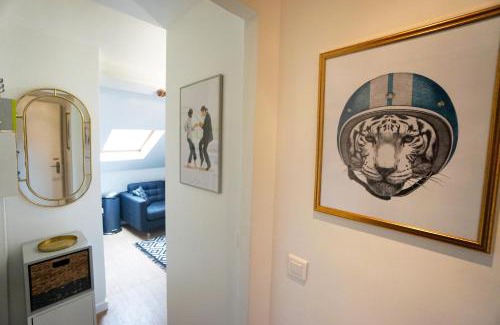 Neuilly-Plaisance Wohnung | Appartement 2 pièces "Le Cocon Urbain" - Rénové et Cosy - Proche Paris & Disneyland