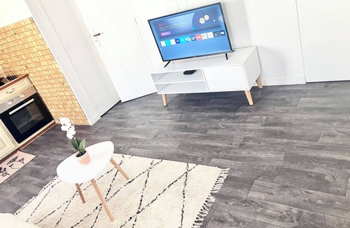 Le Pin Wohnung | Appartement 2 Pièces/ CDG / Jo24 /disneyland Paris / Bourget / Villepinte