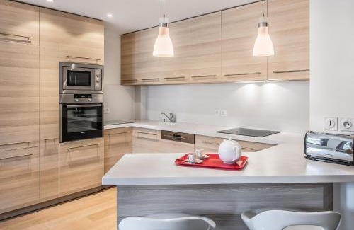 Megeve Wohnung | Appartement 3 pièces au centre de Megève, balcon, proche télécabine, Wifi, idéal pour 4 personnes - FR-1-453-53