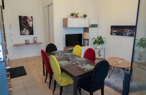 Quartier du Vieux-Pont - Sainte-Genevieve Wohnung | Appartement chaleureux à 10 minutes de la Défense